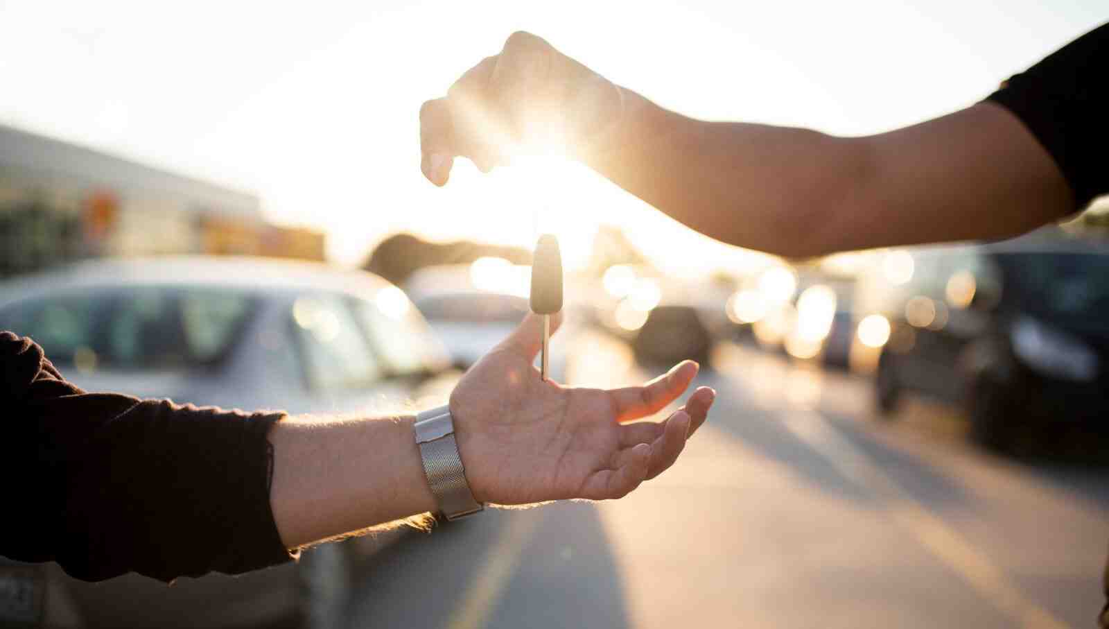 Trabzonspor, Ozan Tufan transferini duyurdu: Maaşı ve Türk Lirası detayı…