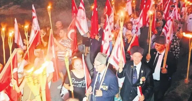 Gençler ile gaziler ‘Şafak Nöbeti’ tuttu