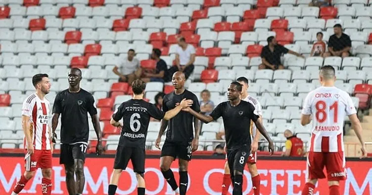 Antalyaspor, Hatayspor’u 3-2 mağlup etti