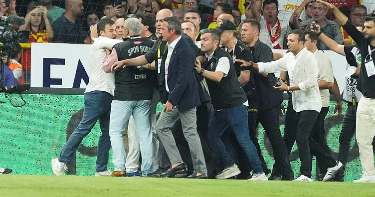Göztepe maçında ortalık karıştı! Fenerbahçe Başkanı Ali Koç’a yabancı madde isabet etti