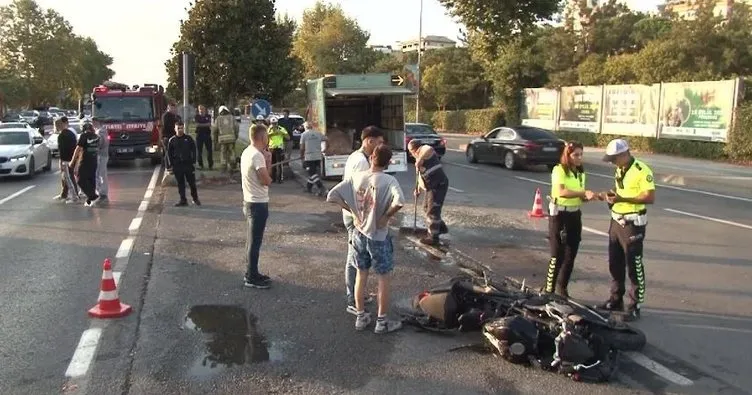 Hatalı dönüş yapınca motosikletli ile çarpıştı: 2 yaralı