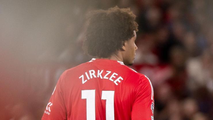 Manchester United, sezona galibiyetle başladı