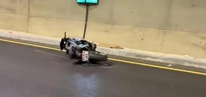 Motosikletle tünelin duvarına çarpan 2 genç hayatını kaybetti