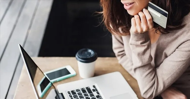 Online alışveriş yaparken en çok yorumlardan etkileniyoruz