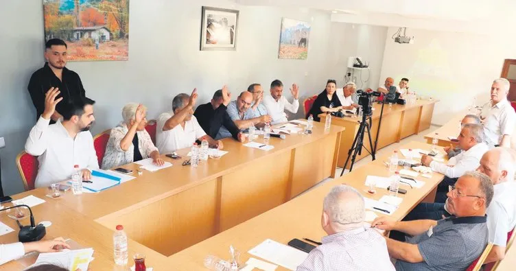 Pozantıya kurulacak ekmek fabrikası ve aşevi, CHP’lilerin ret oyuyla engellendi!