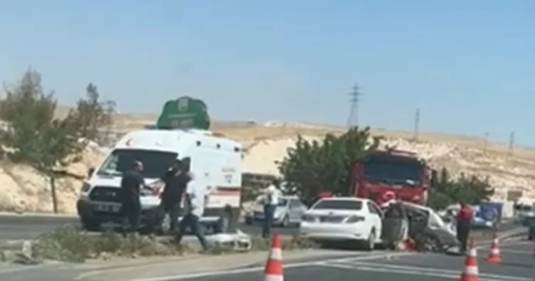 Şanlıurfa’da 2 otomobil çarpıştı: 1 ölü, 1 yaralı