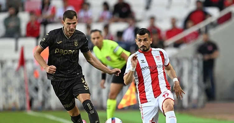 Son dakika haberi: Sivasspor-Trabzonspor maçı başladı! (CANLI) | Kaçan pozisyonlar…