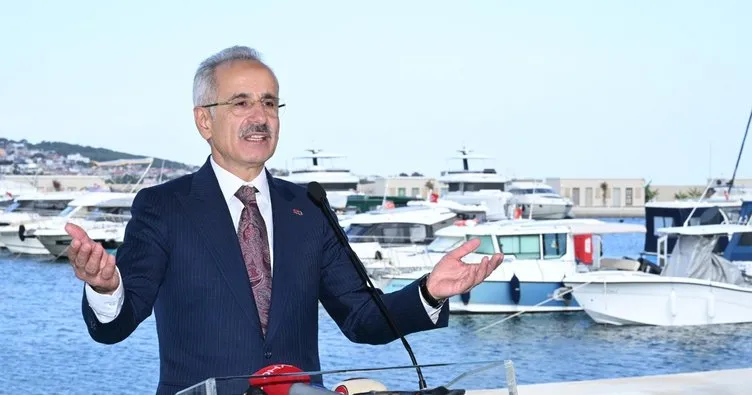 Bakan Uraloğlu: 1,7 milyon araç deniz yolu ile taşındı