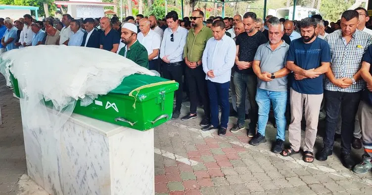 Cirit sporcusu Yağmur Dedecan tabuta sarılı gelinlikle Tarsus´ta toprağa verildi