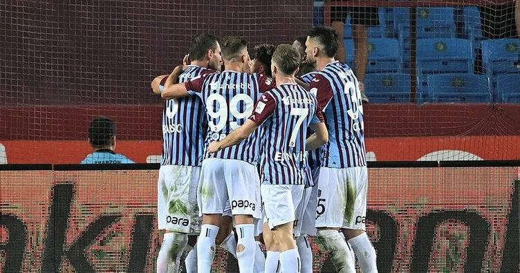 SON DAKİKA: Trabzonspor, Eyüpspor deplasmanında! Zorlu maçta ilk düdük çaldı