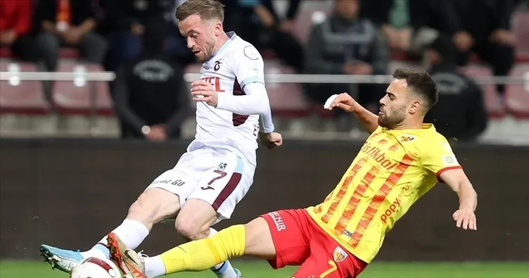 SON DAKİKA: Trabzonspor, erteleme maçında Kayserispor’u konuk ediyor! İlk 11’ler belli oldu