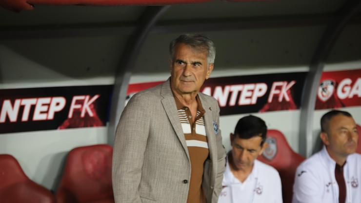 Şenol Güneş’tan Konyaspor maçı öncesi öğrencileriyle toplantı!