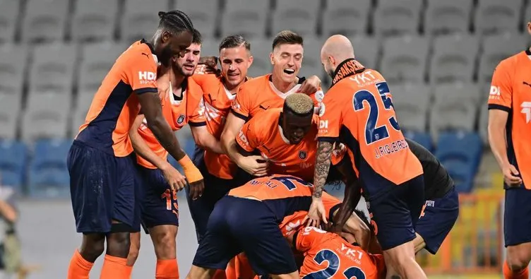 UEFA’dan RAMS Başakşehir’e ceza!