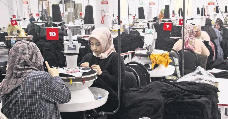 Asgari ücrette 2 formül masada: Ekonomi kurmayları: % 25 AK Parti yönetimi: % 30