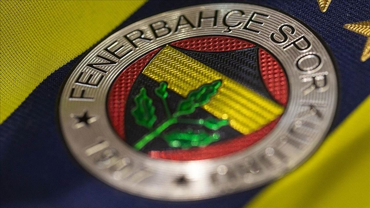 Futbolu Fenerbahçe’de bırakmıştı: Yeni işi belli oldu!