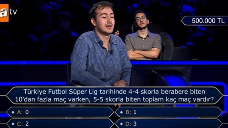 5-5 skorla biten toplam kaç maç vardır? Türkiye Futbol Süper Lig tarihinde 4-4 skorla berabere biten 10’dan fazla maç varken, 5-5 skorla biten toplam kaç maç vardır?