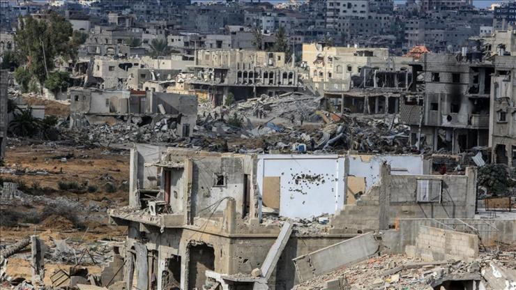 İsrail’in Gazze Şeridi’ndeki saldırılarında 12 Filistinli hayatını kaybetti