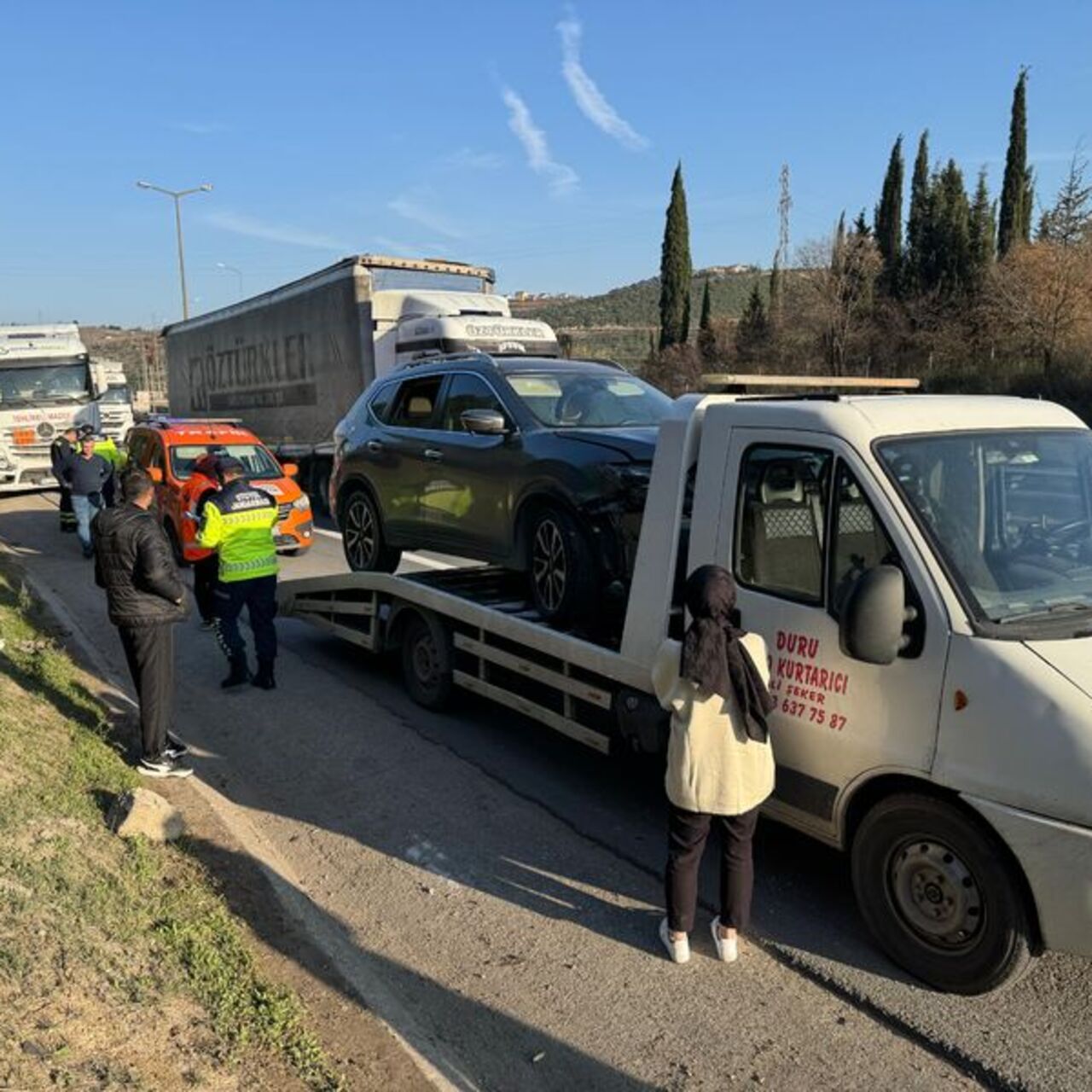 Kimyasal yüklü tanker ile cip çarpıştı