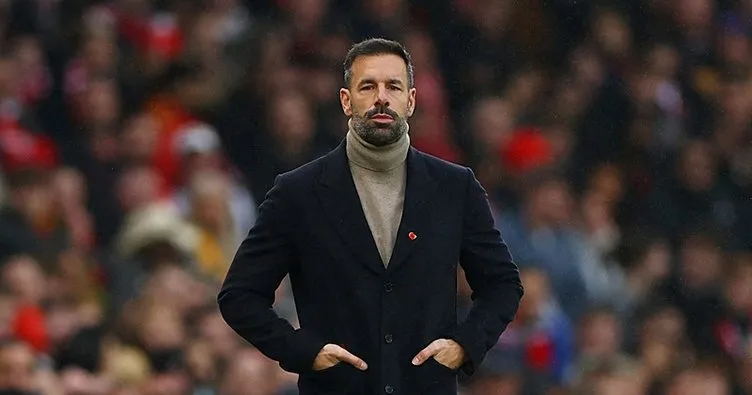 Manchester United’ta Ruud van Nistelrooy ile yollar ayrıldı