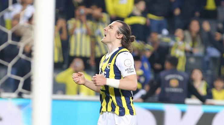 SON DAKİKA! Fenerbahçe, Çağlar Söyüncü’nün sakatlığını duyurdu