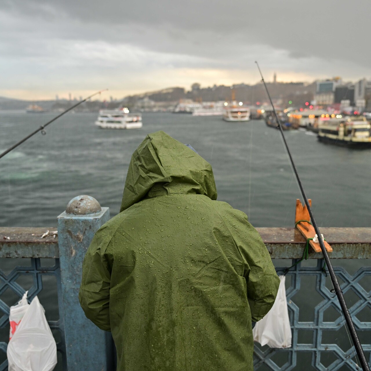 Yeni yağışlı sistem geliyor! Türkiye’nin batısında yağmur var