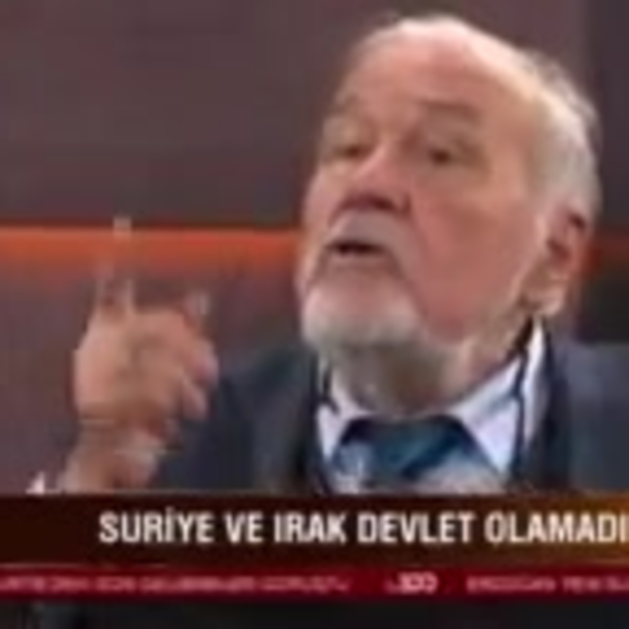İlber Ortaylı canlı yayını terk etti