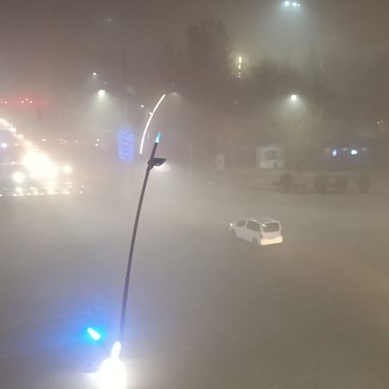 Sis görüş mesafesini 20 metreye düşürdü