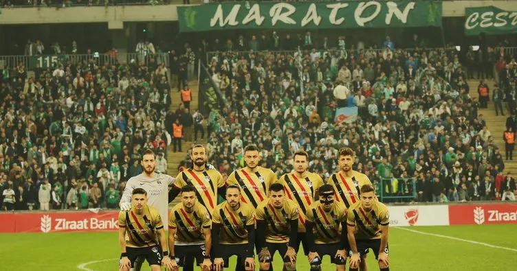 ZİRAAT TÜRKİYE KUPASI: Bursaspor, Van Spor FK’ye penaltılarda elendi! Mücadele nefesleri kesti…