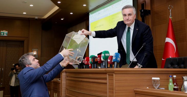 Büyükşehir Belediye Meclisi’nde Denetim komisyonu üyeleri seçildi