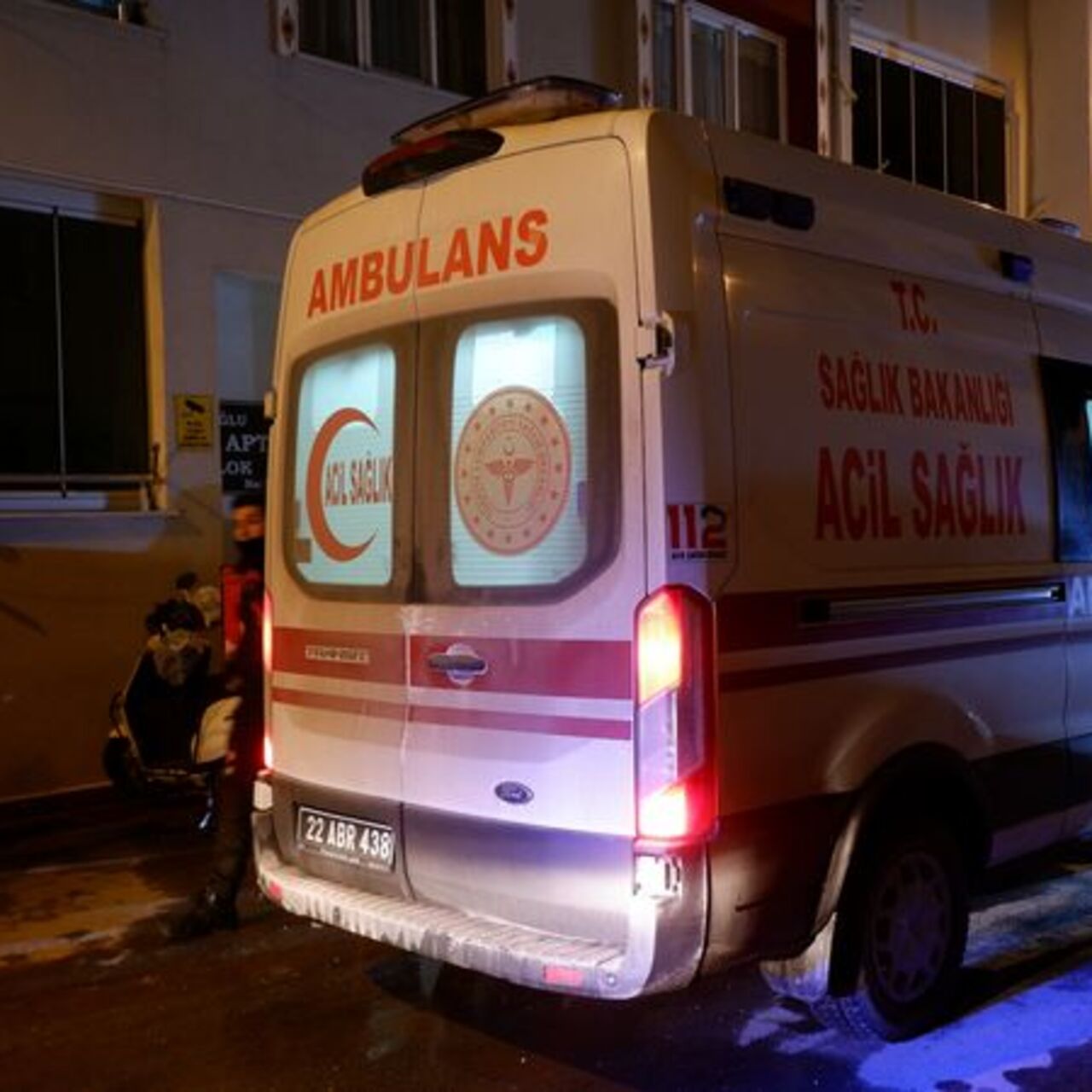 Evinin banyosunda ölü bulundu