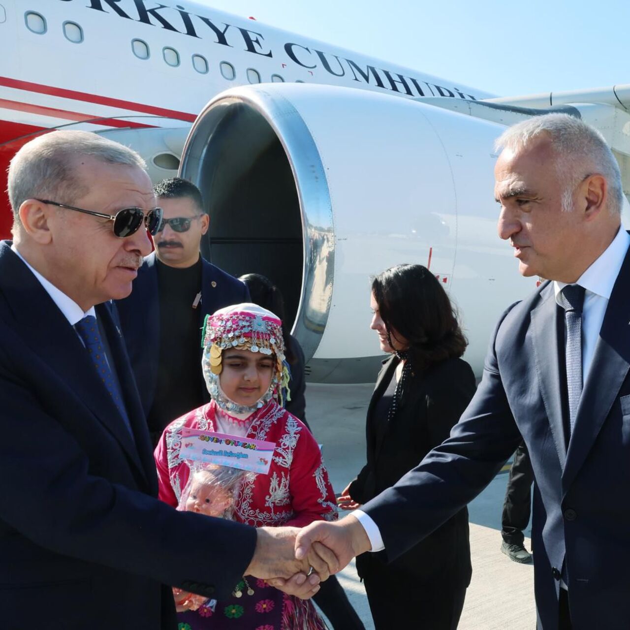 İbradi ziyaretine Ersoy eşlik etti