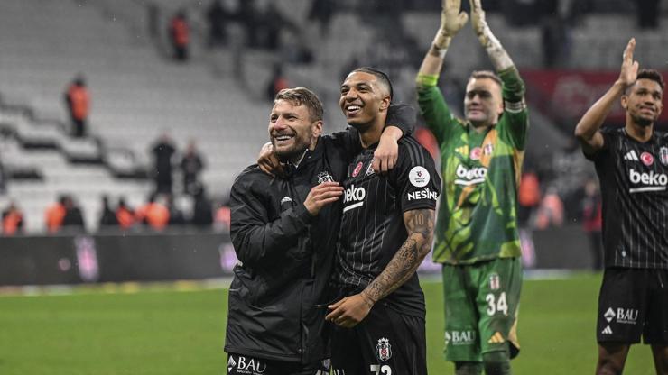 Beşiktaş’ta ayrılık! TFF’ye bildirildi…