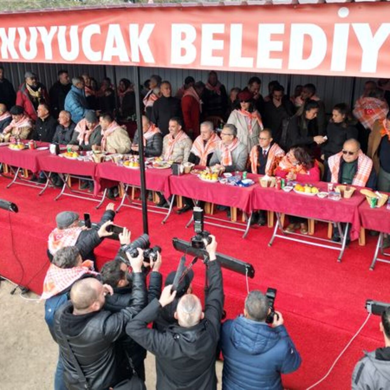 Güreş heyecanına kalbi dayanmadı