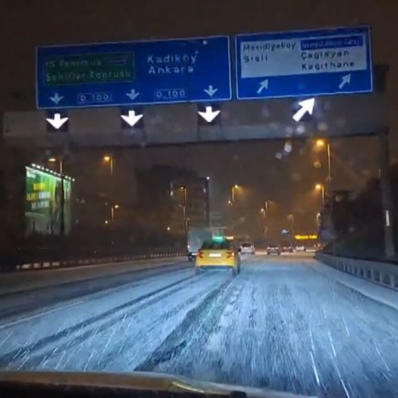 İstanbul’da kar yağışı