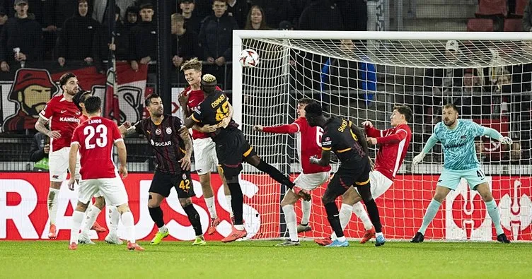 SON DAKİKA: AZ Alkmaar – Galatasaray | Cimbom’un 11’i belli oldu