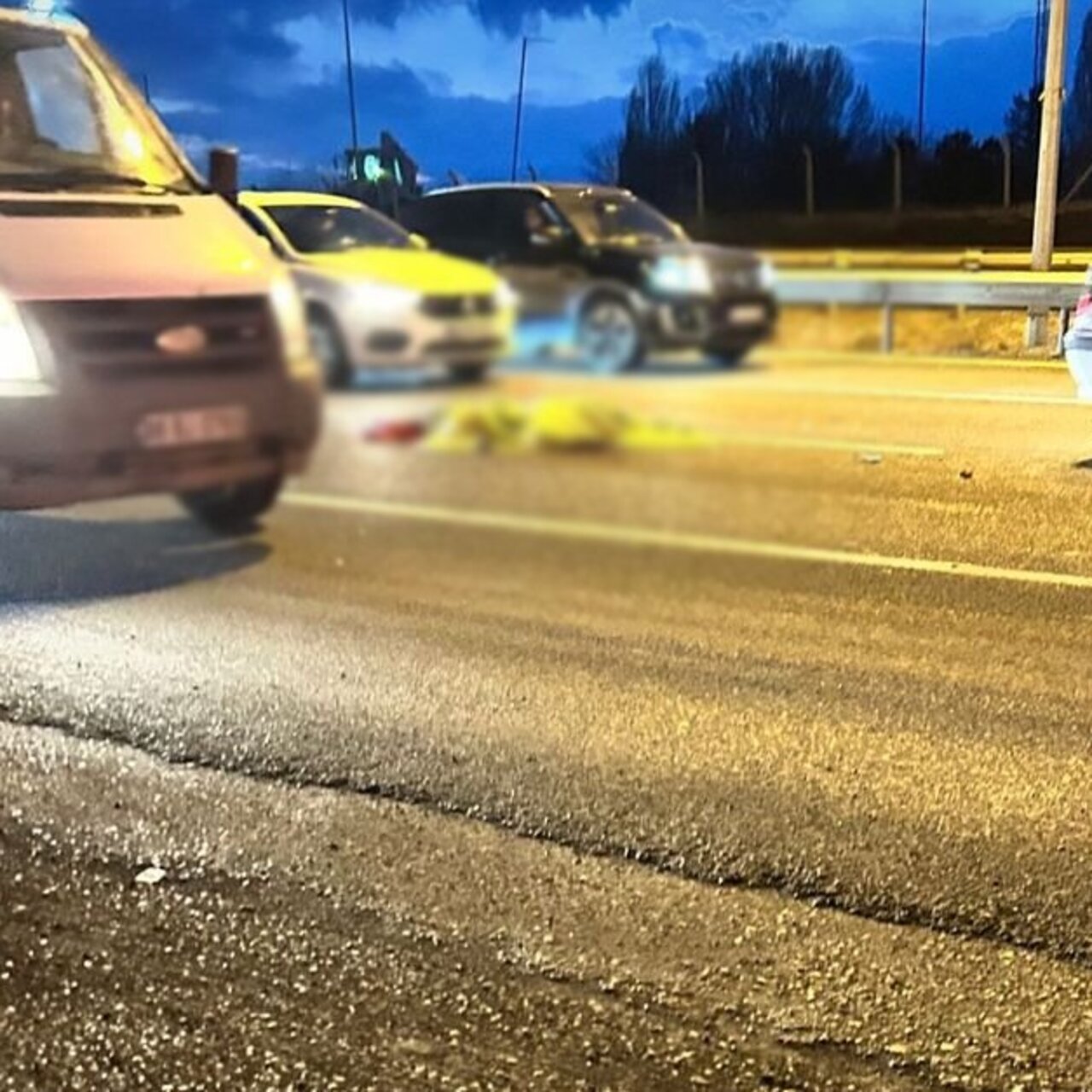 Yolun karşısına geçerken öldü