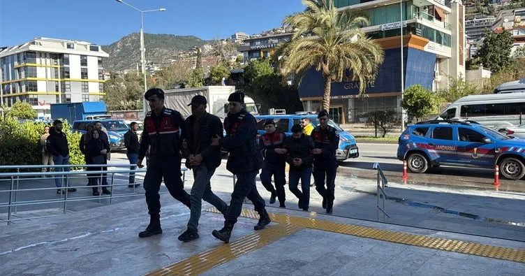 Alanya’da tefeci operasyonu!