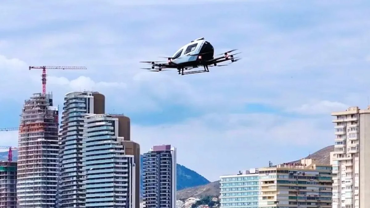 Çinli EHang, Avrupa’da ilk insansız uçan taksi testini gerçekleştirdi
