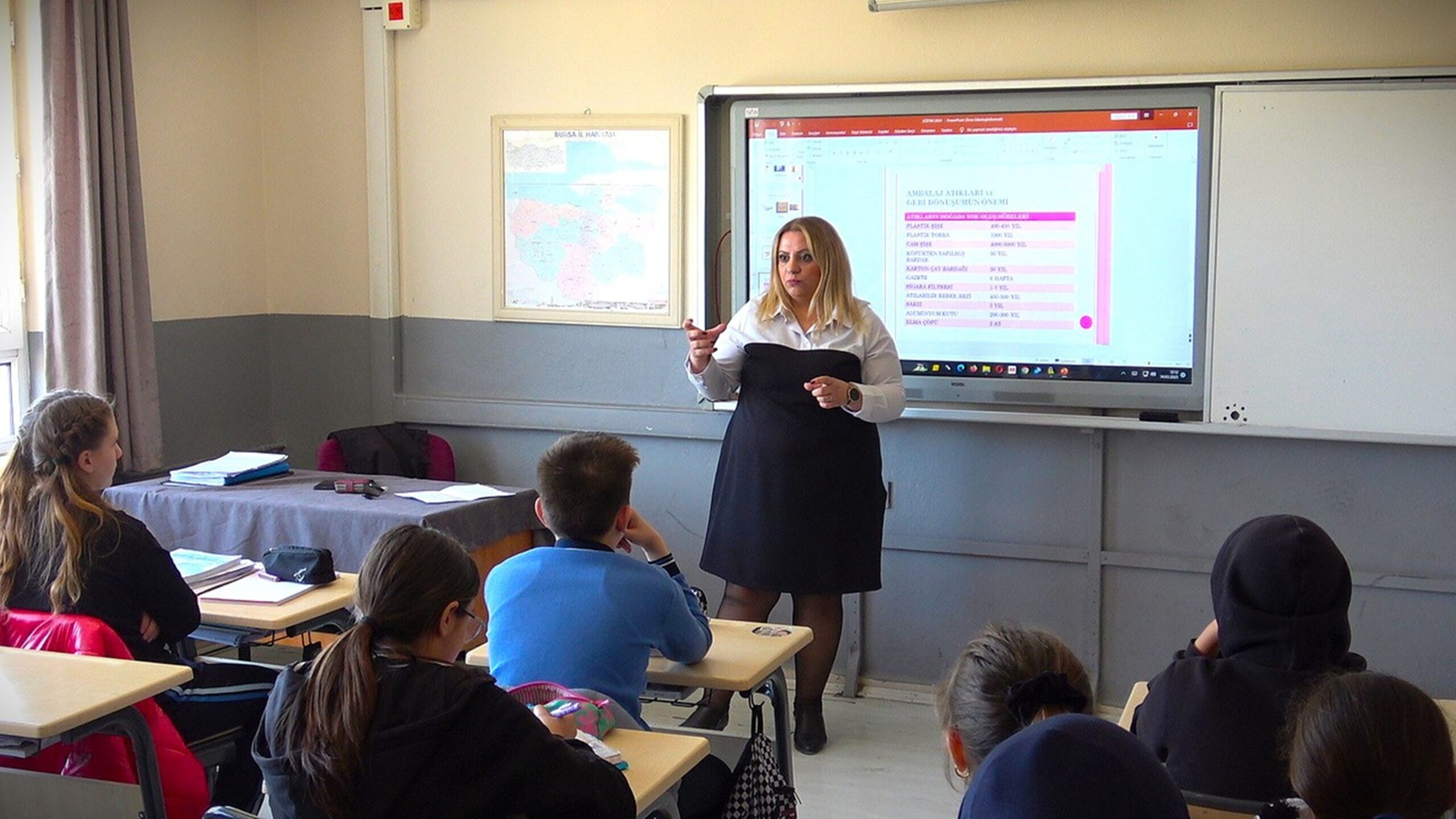 Öğrencilere “Çevre ve Deniz Kirliliği” Farkındalık Semineri