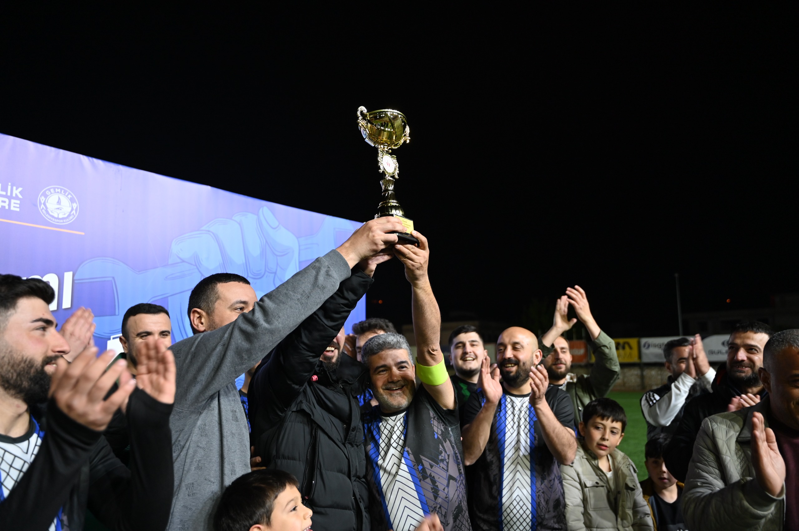 Emek Turnuvası’nın Şampiyonu Çimtaş Oldu