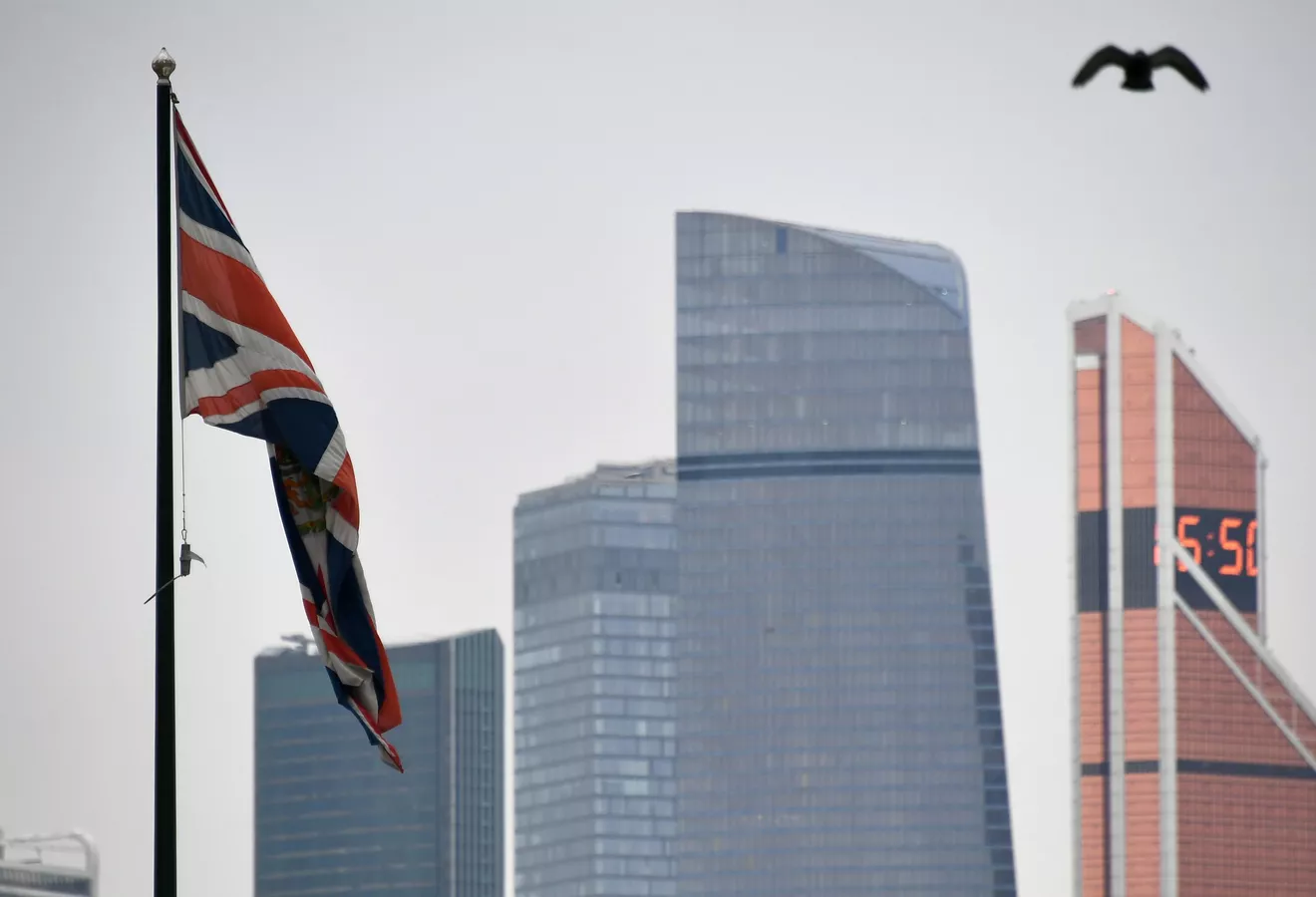 İngiltere, İran’daki Büyükelçilik personelini tahliye etti: Vatandaşları için acil tahliye planı hazırlıyor