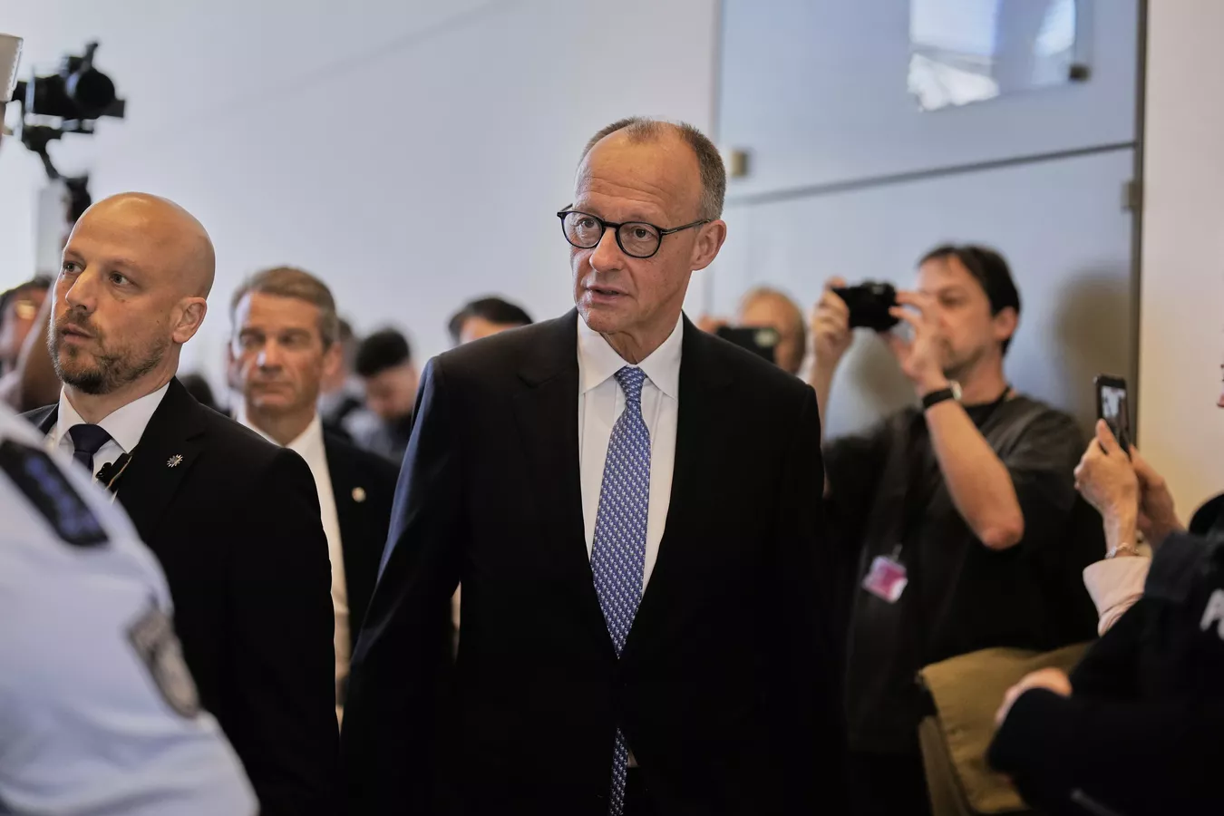 Almanya Başbakanı Merz: İsrail, İran’a karşı hepimiz için ‘pis işi’ yapıyor