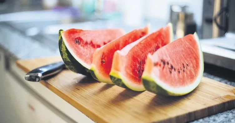 Fazla karpuz bünyeye zarar veriyor