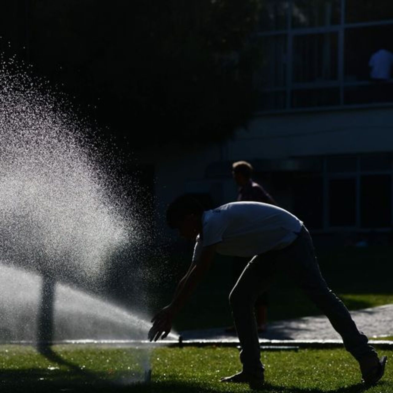 Yağış çok az! Şiddetli rüzgara dikkat!