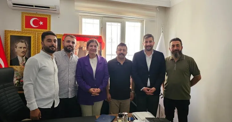 CHP’li başkanın oğlu, yeğeni ve damatları AK Parti’ye katıldı… Diyarbakır’da AK Partiye dikkat çeken katılım