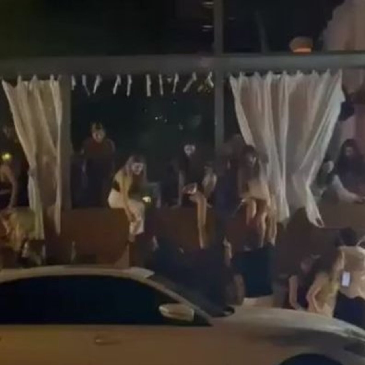 Çeşme’de olaylı gece: 7 yaralı