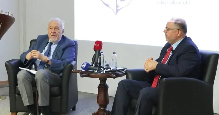 Erhan Afyoncu ve İlber Ortaylı’dan ‘Mavi Vatan’ konferansı