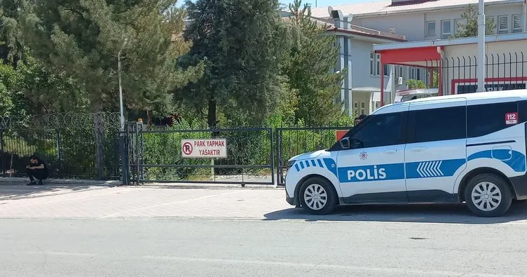 Malatya’da şantiyede iş makinesi devrildi! 1 ölü