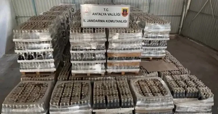 Ölüm fabrikası kurmuşlar! Antalya’da sahte içki imalathanesine baskında 119 ton sahte içki ele geçirildi