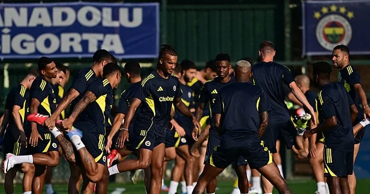 Süper Lig: Fenerbahçe, Kocaelispor’u konuk ediyor! İşte detaylar…